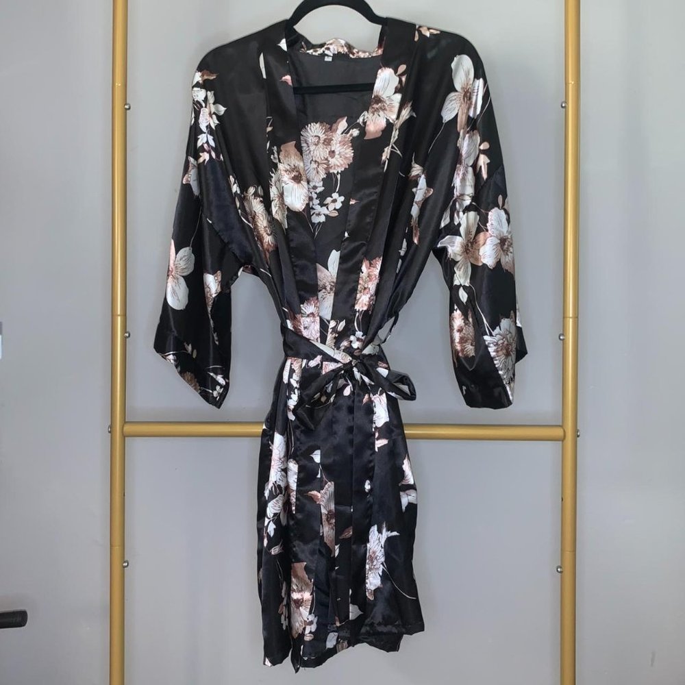 Bathrobe Satin Floral Sz Large
